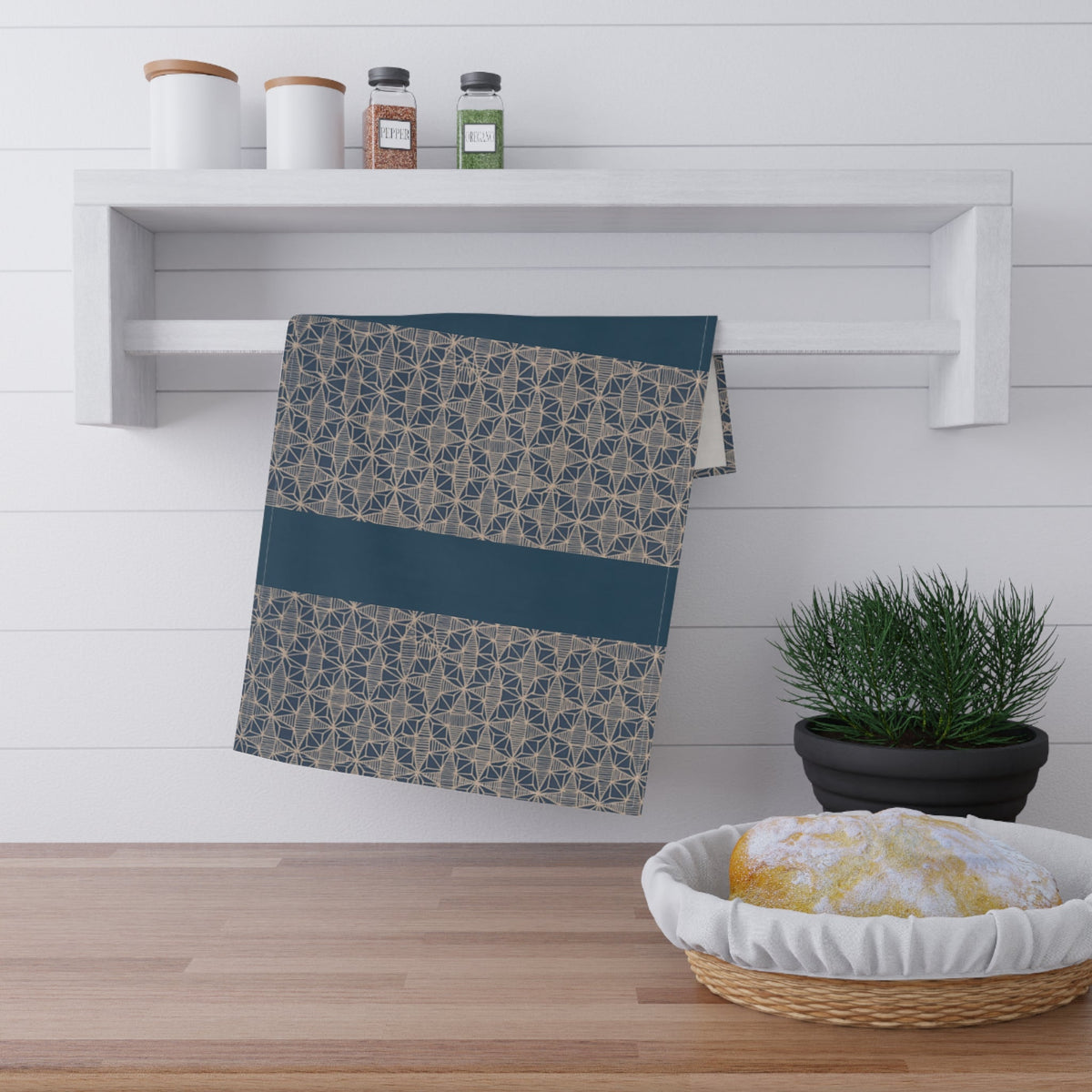 Kitchen & Living